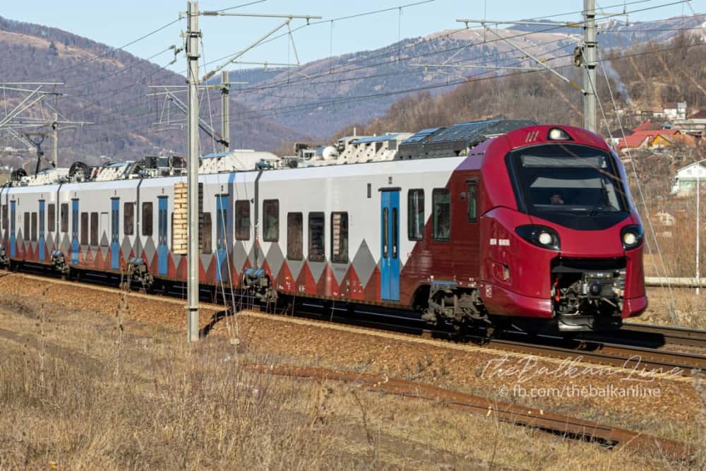 De mâine, un tren Alstom RE Coradia Stream va circula pe ruta București Nord - Brașov. Oprește și în Ploiești Vest