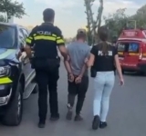 Un bărbat din Aluniș a fost reținut de polițiști după ce a omorât un câine