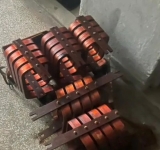 Hoți de cupru, prinși în flagrant de jandarmi, într-o hală dezafectată a fostei uzine 1 Mai din Ploiești