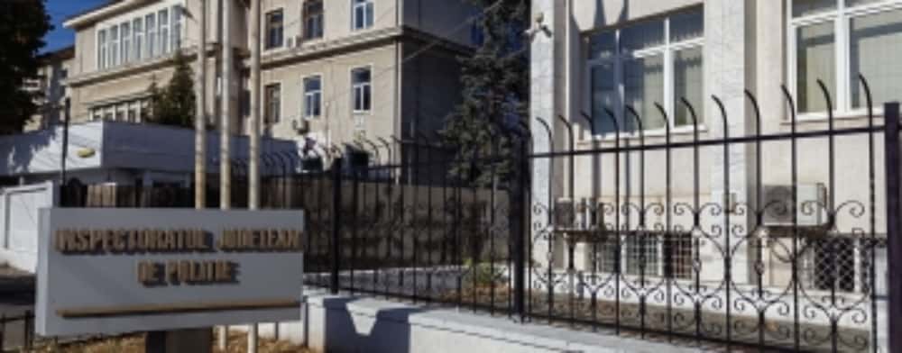 Femeie bătută în stradă și lovită cu mașina, în comuna Baba Ana