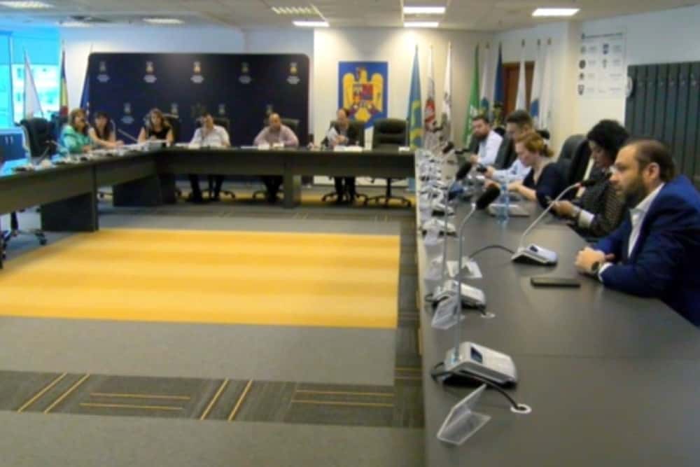 Mihai Polițeanu a retras din ședința Consiliului Local Ploiești proiectele privind liziera și achiziția de tramvaie