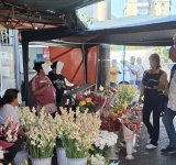 Amenzi de peste 13.000 de lei pentru comercianții de flori din Ploiești