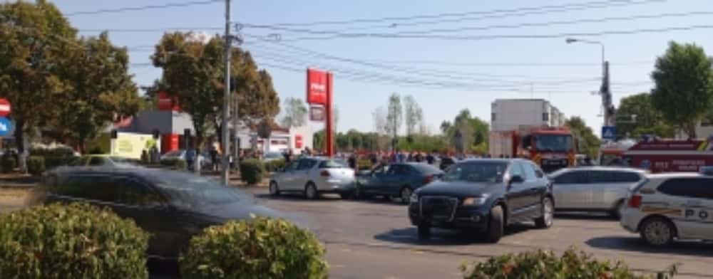 Ploiești | Accident soldat cu un șofer rănit, la intersecția Șoseaua Vestului - Cosminele