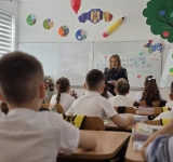 Polițiștii prahoveni, alături de elevi, în prima zi de școală