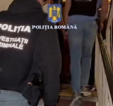Hoți specializați în distrugerea sistemelor antifurt din supermarketuri, în atenția polițiștilor ploieșteni