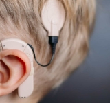 Primul implant cohlear inteligent la o pacientă din România, la Spitalul Clinic de Urgență pentru Copii ”Marie Sklodowska Curie”