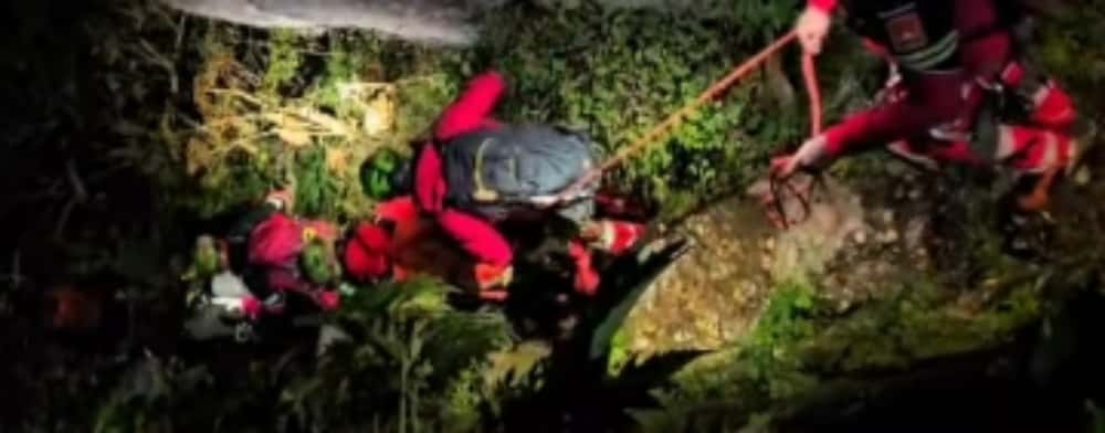 Turist străin accidentat în Bucegi, salvat de echipele Salvamont