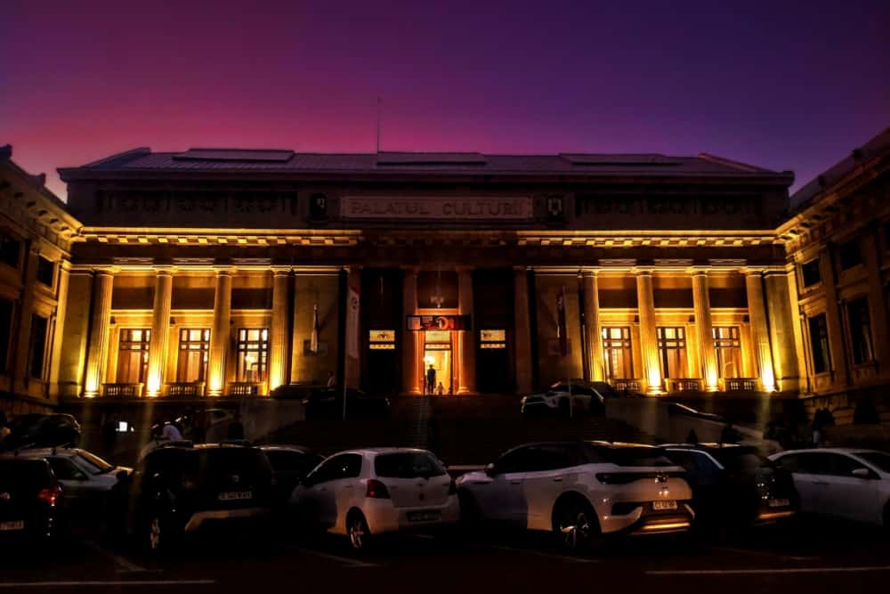 Noaptea Cercetătorilor Europeni 2025 aduce știința mai aproape de ploieșteni! Vineri seară, la Palatul Culturii