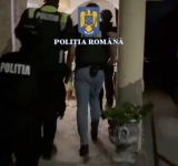 Percheziții în Păulești într-un dosar de furt calificat. Un tânăr de 24 de ani, bănuit de 12 fapte