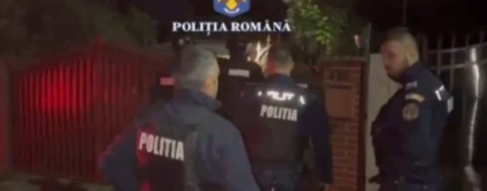 Percheziții în Șirna, la persoane suspectate de distrugerea unui autoturism