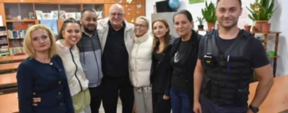 „Caravana cinematografică” a ajuns la Penitenciarul Ploiești