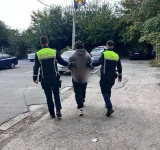 Tânăr reținut la Ploiești după o urmărire cu poliția. Conducea fără permis și cu plăcuțe false