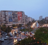 Trafic infernal în Ploiești, marți seară: ”Fuge lumea de (ciclonul) Barbara!”