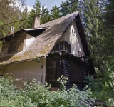 Academia Română investește peste 2,5 milioane de lei pentru salvarea Casei „Garofița” din Sinaia