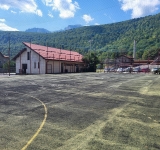 Azuga | Un teren de sport degradat ar putea fi reabilitat cu fonduri europene