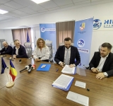 Hidro Prahova investește în modernizarea rețelelor de apă și canalizare: două noi contracte semnate, pentru Vălenii de Munte și zona Cerașu
