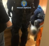 O prahoveancă de 61 de ani a picat în plasa unui nigerian. I-a dat bărbatului o adevărată avere!