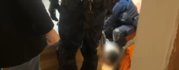 O prahoveancă de 61 de ani a picat în plasa unui nigerian. I-a dat bărbatului o adevărată avere!