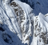 Pericol de avalanșe la altitudini de peste 2000 de metri