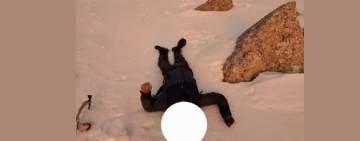 Tânăr de 17 ani, rănit grav după ce s-a aventurat singur pe un traseu dificil din Munții Bucegi