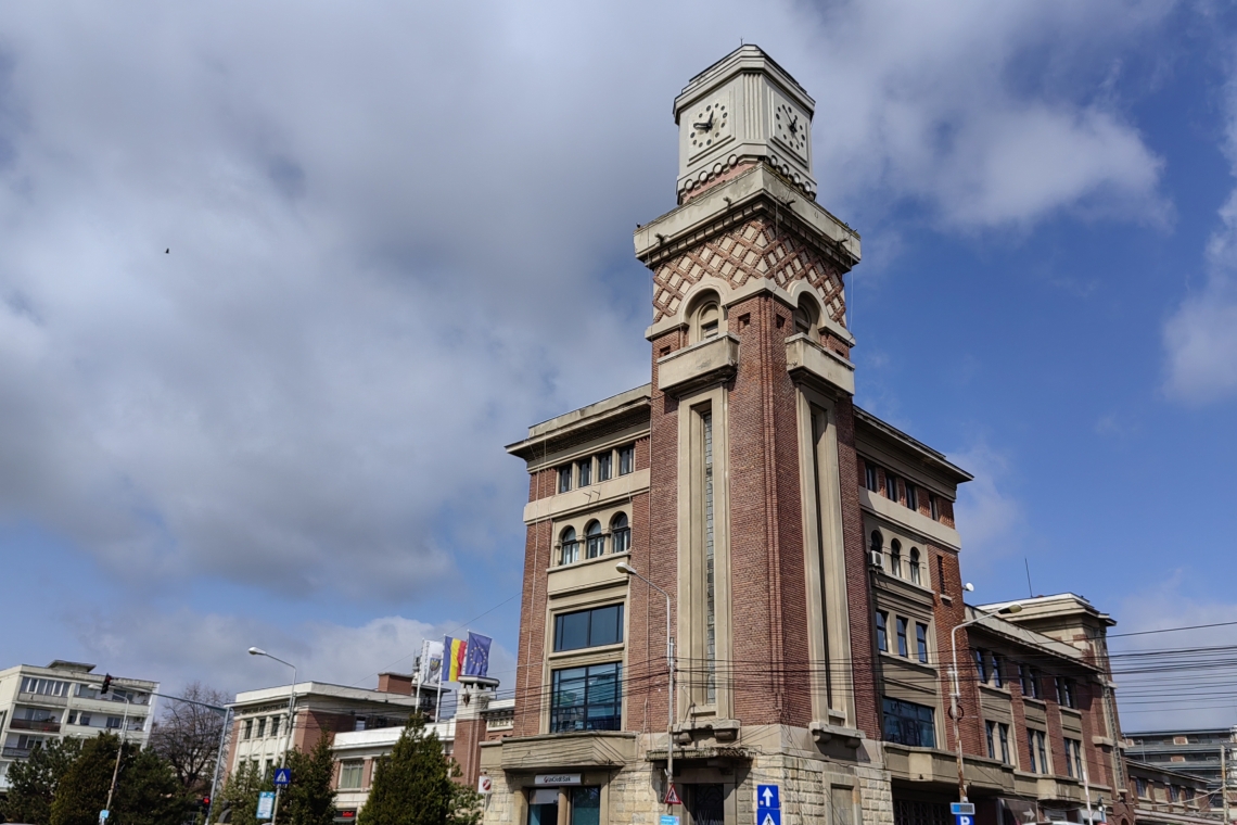 Halele Centrale din Ploiești – 90 de ani de la inaugurare. Clădirea a fost construită în cinci ani!