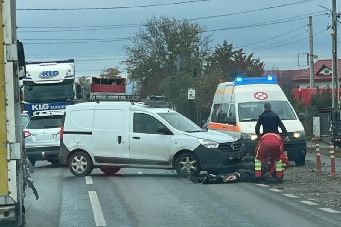 Motociclist rănit într-un accident pe DN1A, pe raza orașului Boldești-Scăeni