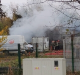 UPDATE/ Circulație oprită pe DN1D, în Albești Paleologu, din cauza pericolului de explozie la hala cu azotat de amoniu