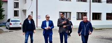 Președintele CJ Prahova, Virgiliu Nanu, susține finalizarea modernizării Spitalului de Ortopedie și Traumatologie din Azuga