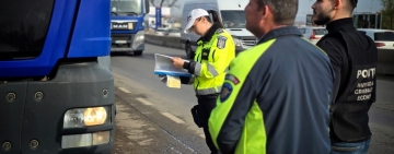 Polițiștii prahoveni au descoperit sute de abateri într-o săptămână de controale TRUCK & BUS