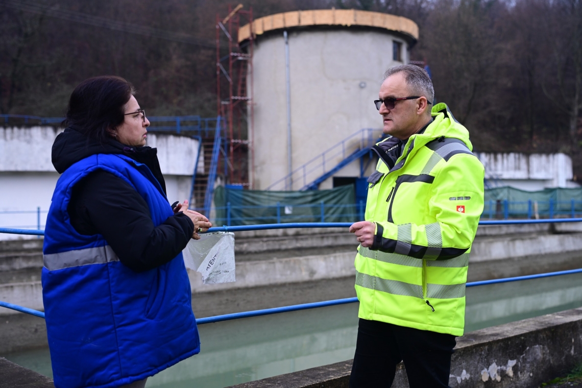 Virgil Nanu vine cu vești bune: apa a plecat de la Paltinu spre stația de filtrare Voila!