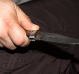 Conflict violent în Florești: un tânăr de 22 de ani, înjunghiat, agresorul a fost arestat preventiv