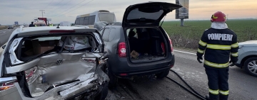 Accident rutier pe DN1, în afara localității Băicoi, soldat cu două persoane rănite