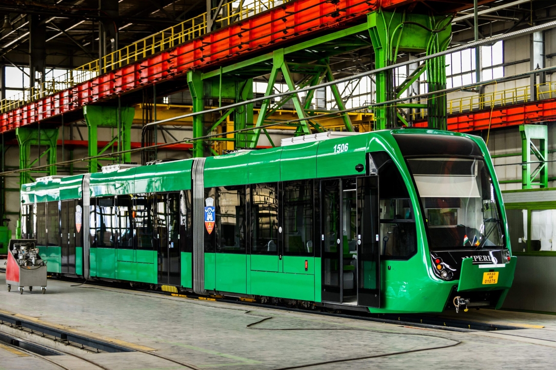 Ploieștiul va cumpăra 20 de tramvaie noi. Consiliul Local a aprobat un împrumut BEI de 36 milioane de euro