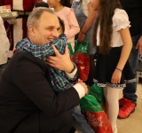 Președintele CJ Prahova, Virgil Nanu, la Gala caritabilă „Magia Crăciunului”, dedicată copiilor din sistemul de protecție al DGASPC