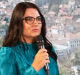 Adriana Miron, ex-administrator public al Brașovului, condamnată pentru fals intelectual în 2015, a fost numită șef de cabinet al ministrului userist al Economiei