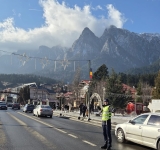 Polițiștii rutieri, mobilizați pe DN1 pentru fluidizarea traficului