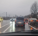 Trafic intens pe DN 1, spre Brașov. Zeci de polițiști rutieri acționează pentru fluidizarea circulației