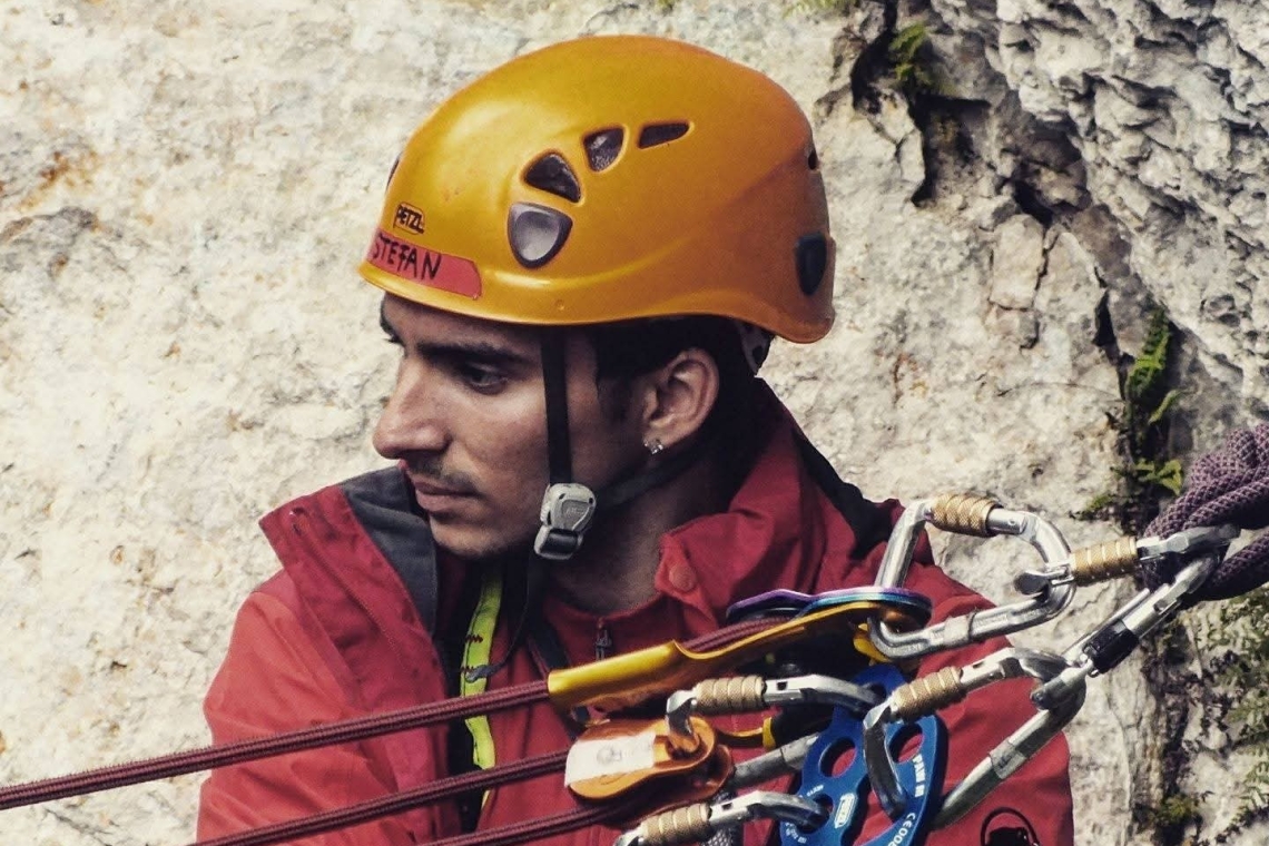 Și salvatorii au nevoie să fie salvați! Ștefan, salvamontist din Sinaia, luptă pentru viața lui