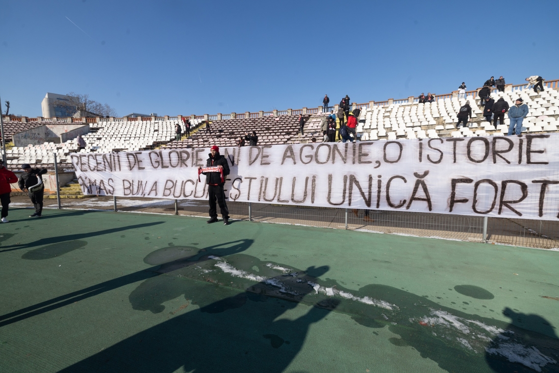 A început demolarea Stadionului Dinamo
