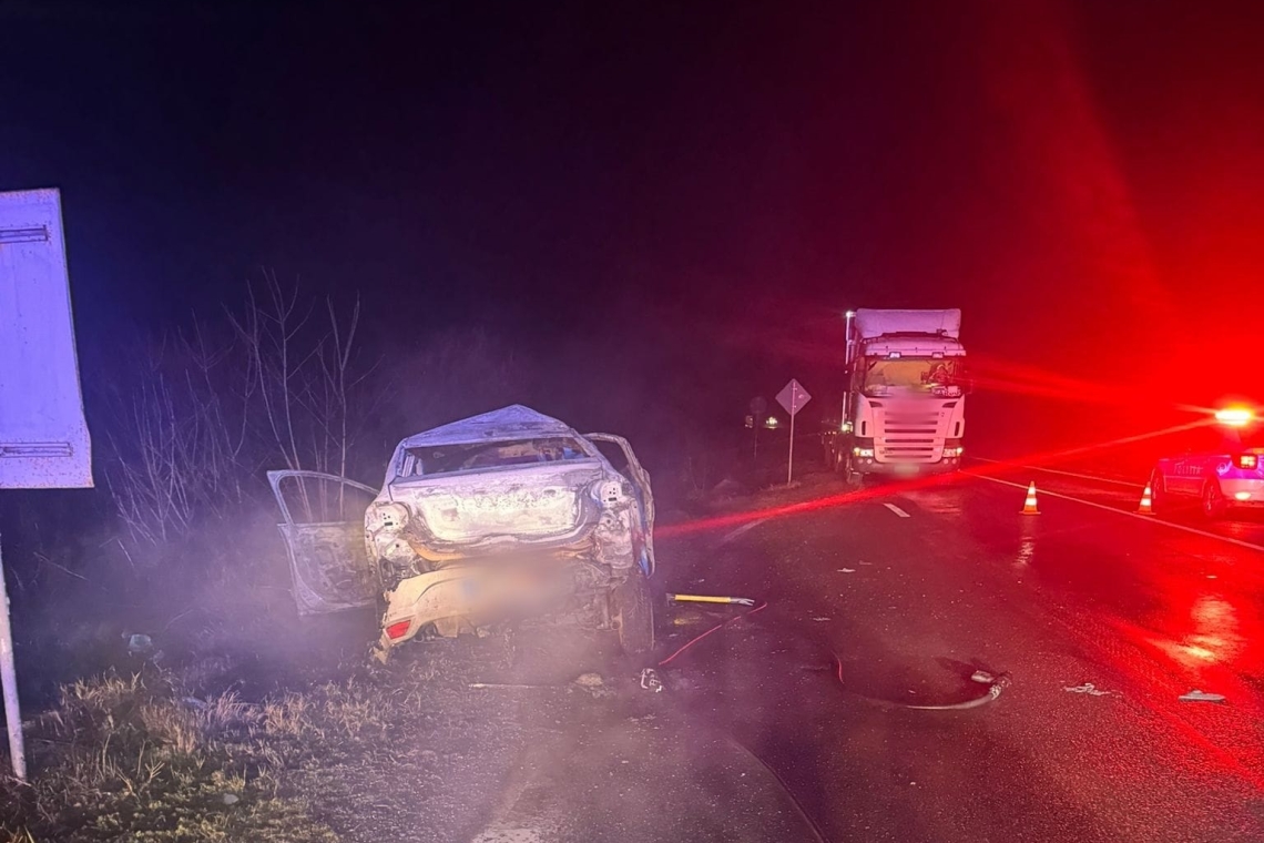 Grav accident rutier, soldat cu șapte victime, pe DN1B, la Pietroasele