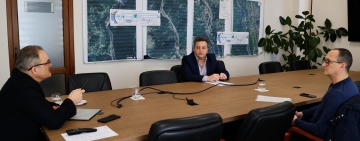 Strategie de colaborare între Spitalul Județean și Spitalul CF Ploiești. Întâlnire între șeful administrației județene și managerii celor două unități medicale