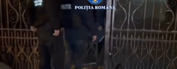 Percheziții de amploare la Ploiești, la persoane suspectate de intimidări asupra minorilor și șofat fără permis, ”sub acoperire”