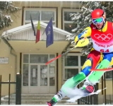 La Azuga NU se desființează clasa a IX-a a Liceului Teoretic, unde s-au pregătit olimpici la schi. Alexandru Ștefănescu este unul dintre ei!