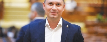 Reacții politice după intrarea României în recesiune tehnică. Bogdan Toader (PSD Prahova): „În această direcție, nu mai putem continua! Începem evaluarea politică a prim-ministrului României”