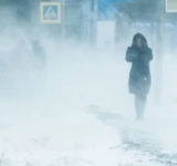 Prahova intră diseară sub Cod portocaliu de ninsori și viscol