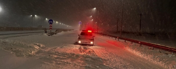 Trafic blocat pe autostrada A7, din cauza zăpezii. S-a emis mesaj RO-ALERT