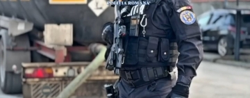 Deșeuri periculoase deversate în pârâul Dâmbu. Percheziții de amploare în Prahova