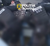 Flagrant în Prahova | Doi bărbați prinși cu mascații după o serie de furturi de 200.000 de euro