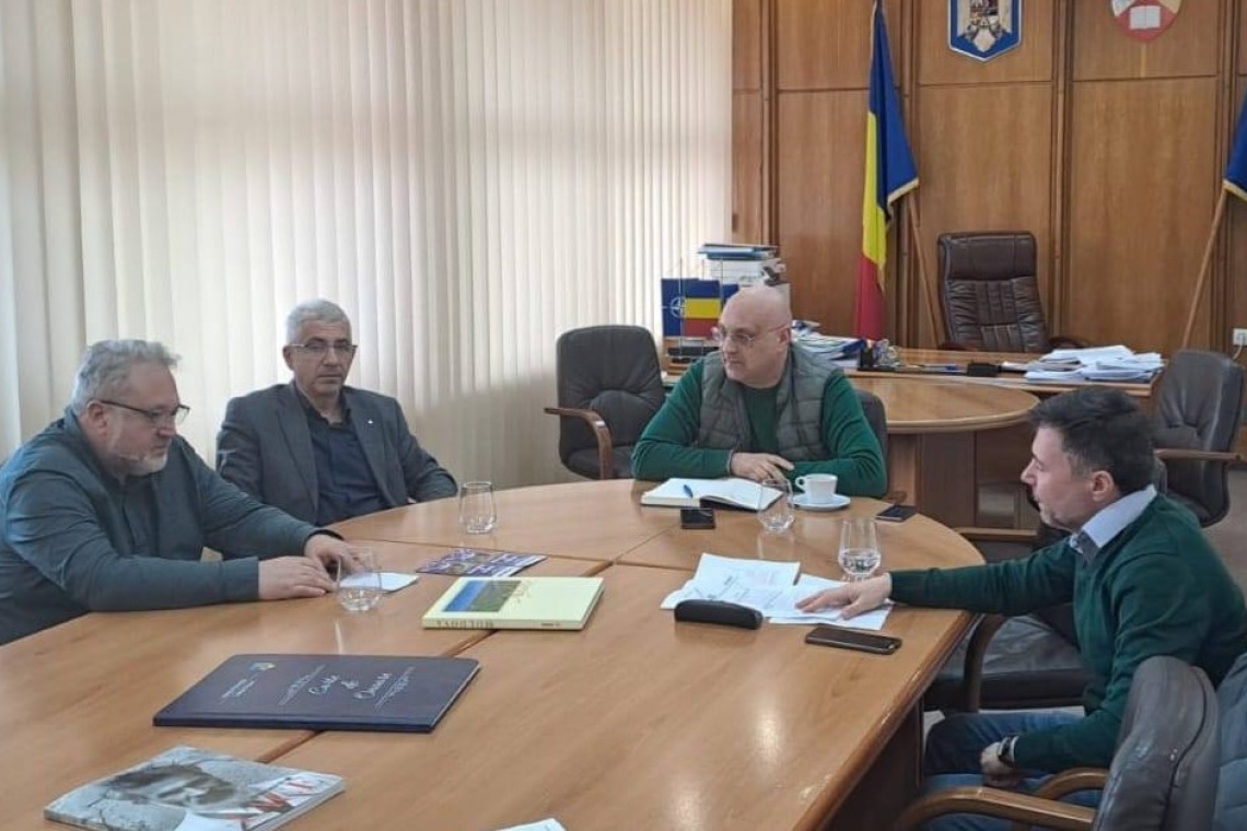 Furnizarea apei pentru aproape 100.000 de prahoveni, din nou în discuție