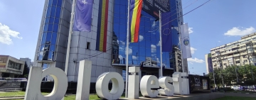 Parcările cu plată la bloc, aprobate în ședința Consiliului Local Ploiești. Cât va costa și cum va fi alocat locul de parcare